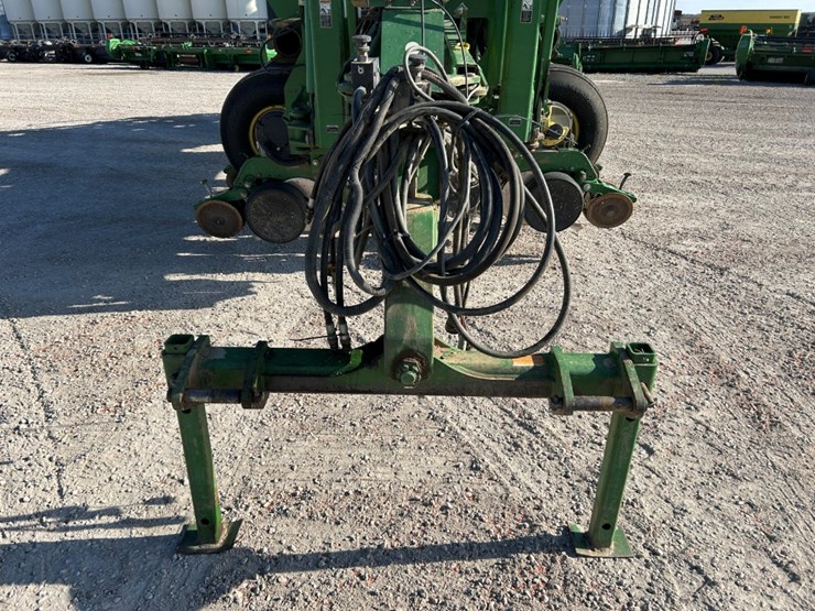 2004-john-deere-1790-image-6