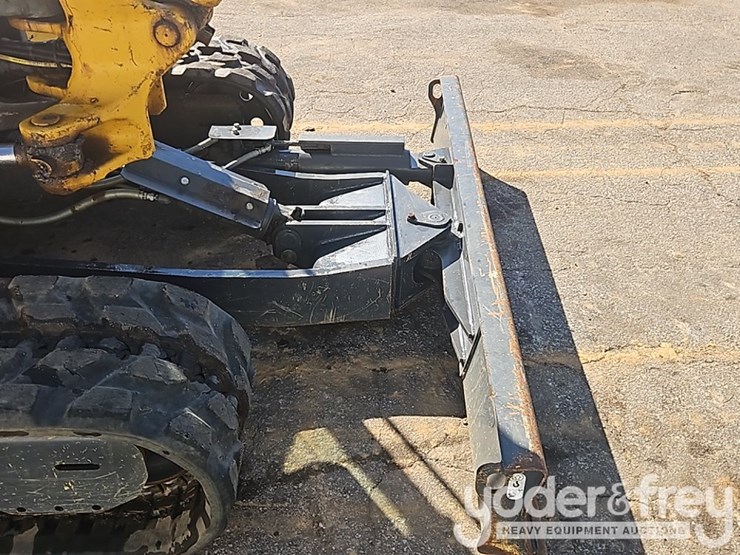 2022-kobelco-sk55rx-image-27