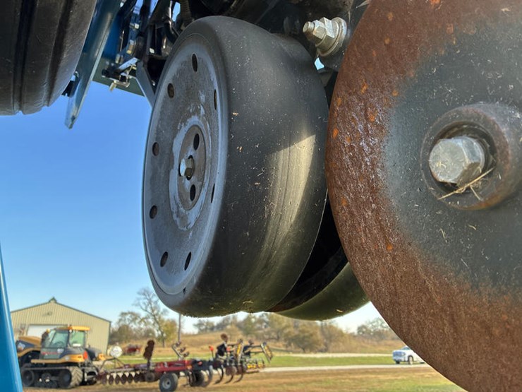 2019-kinze-3140-image-47