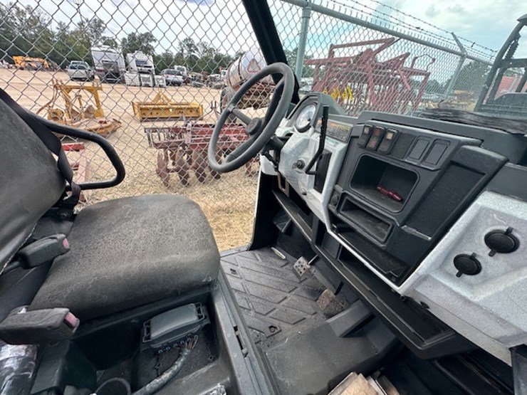 bobcat-3400-image-35