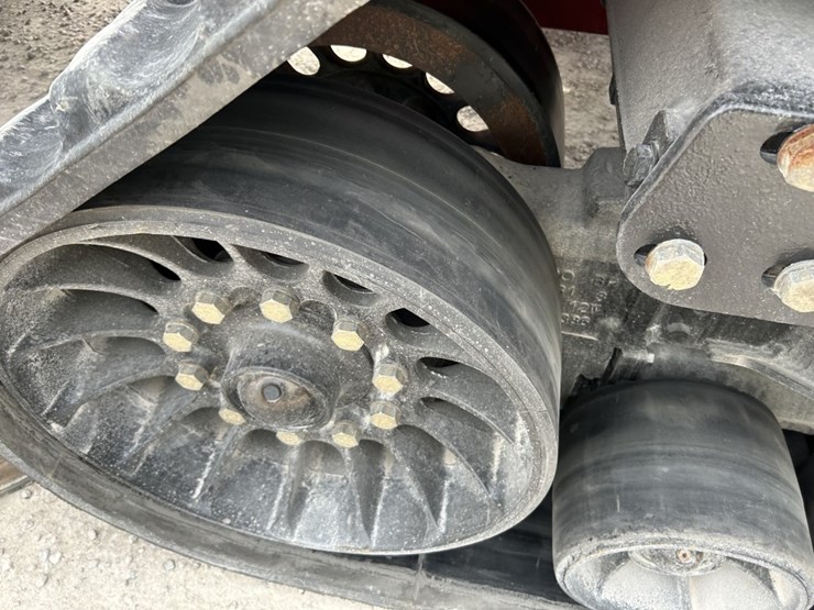 2013-case-ih-steiger-550-image-48