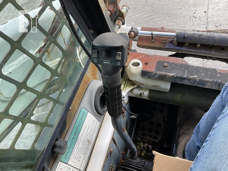 2003-bobcat-773-image-12