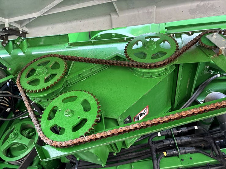 2018-john-deere-s780-image-51