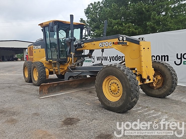 2019-deere-670g-image-7