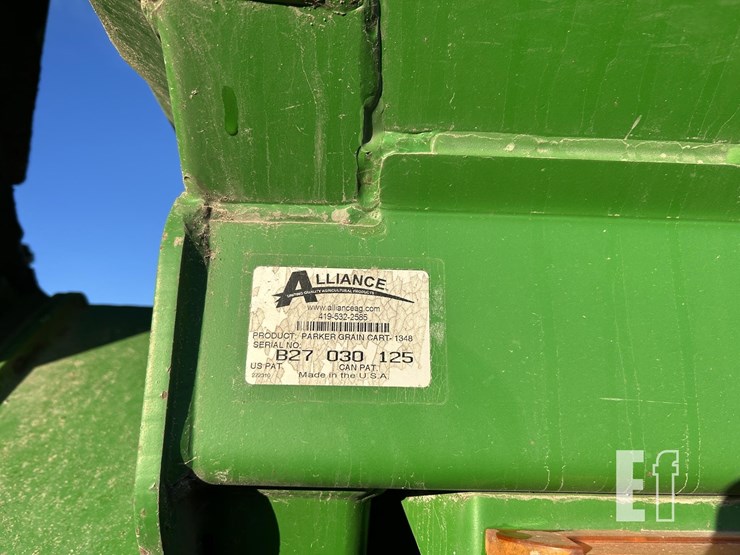 2010-parker-1348-image-46