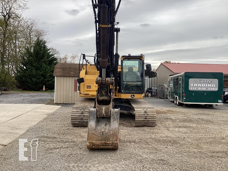 2019-deere-245g-lc-image-7