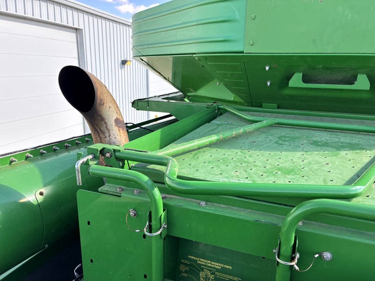 2009-john-deere-9770-sts-image-83