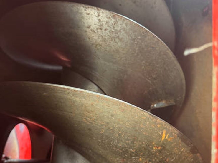 2023-case-ih-8250-image-71