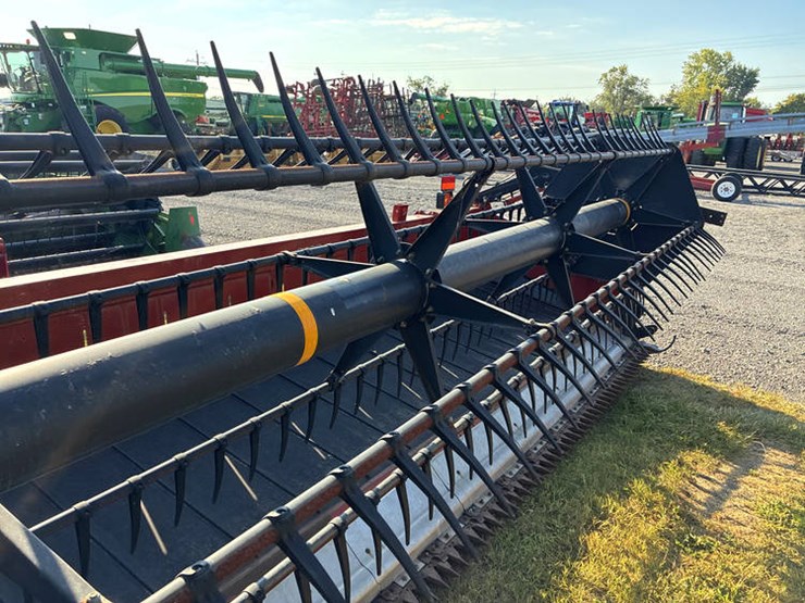 2015-case-ih-3162-image-23