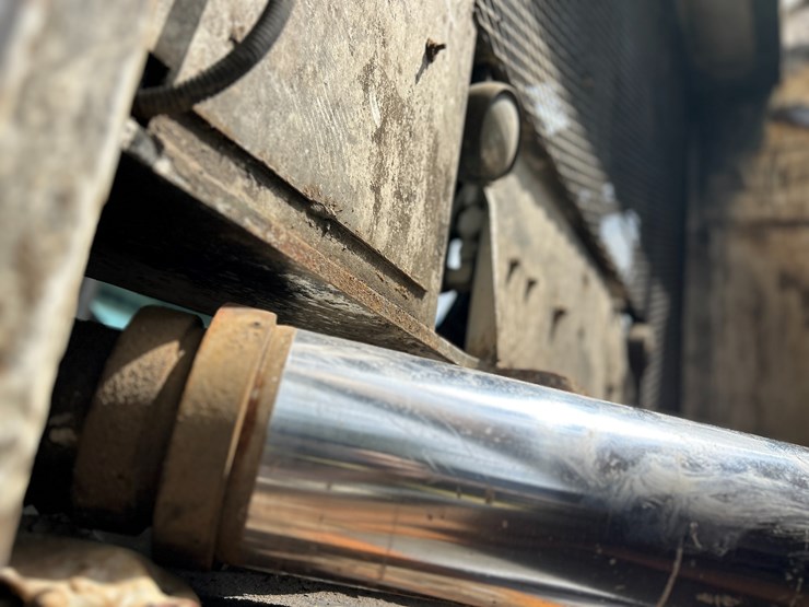 #9394-•-2007-mack-mr-mr600s-t/a-daycab-garbage-truck-vin:-1m2k189c07m036142-image-35