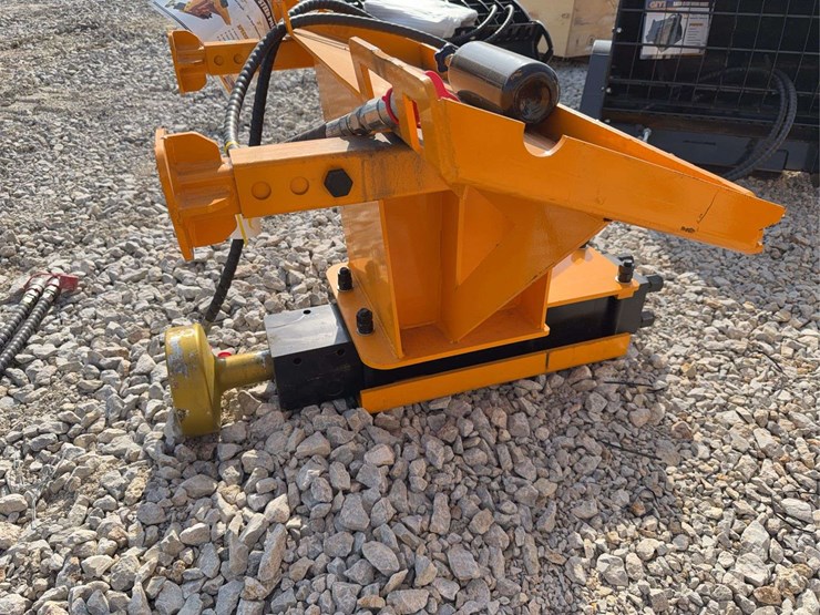 skid-steer-pile-hammer-attachment-image-5