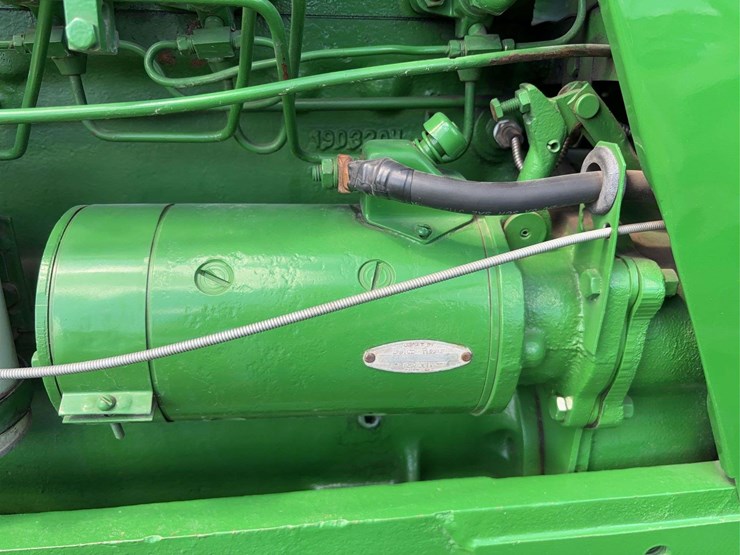 oliver-super-88-image-33