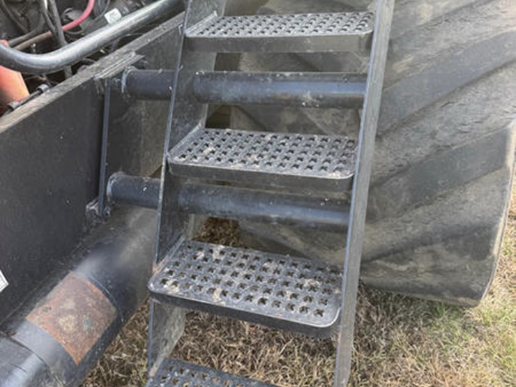 caterpillar-20-image-6