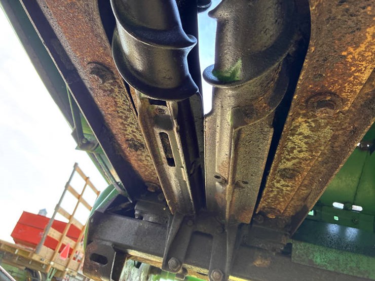 john-deere-643-image-17