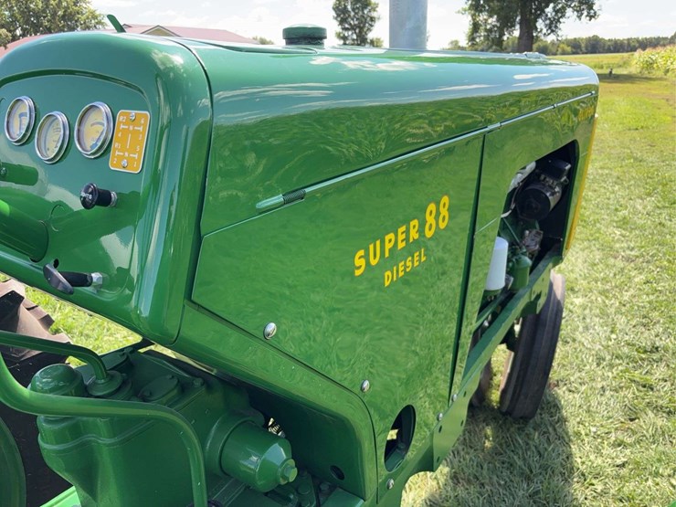 oliver-super-88-image-20