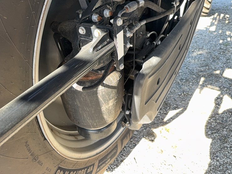 2023-case-ih-4350-patriot--sprayer-image-90