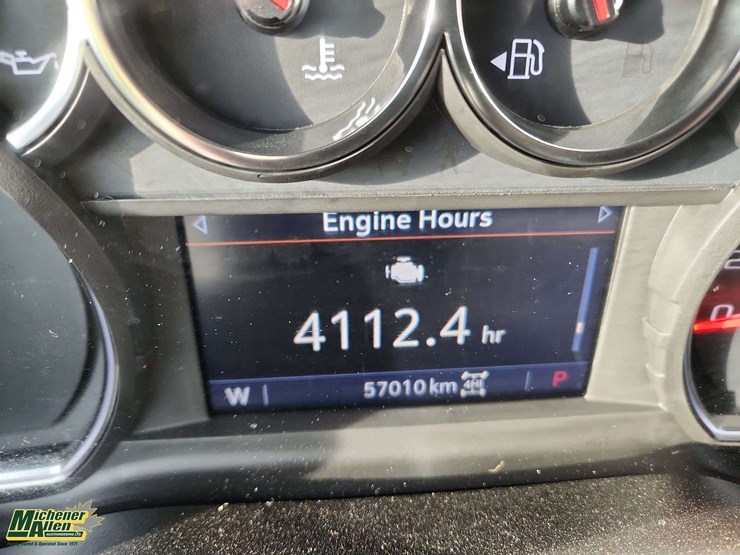 2021-chevrolet-silverado-2500hd-image-8