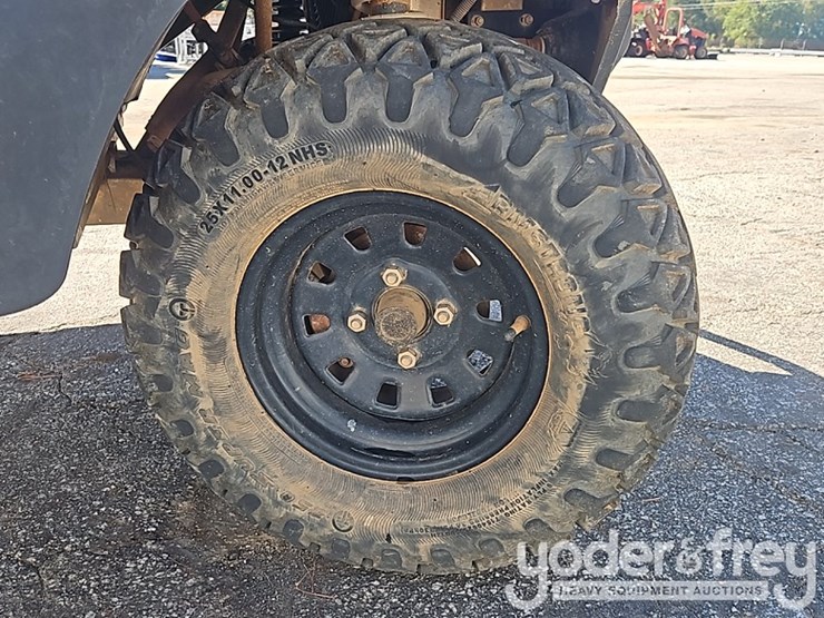 2020-club-car-carryall-1700-image-9