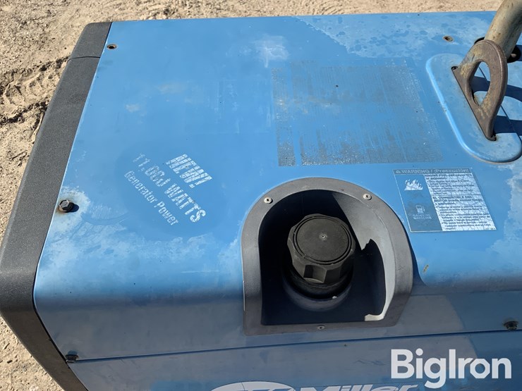 miller-bobcat-3-phase-welder/generator-image-11