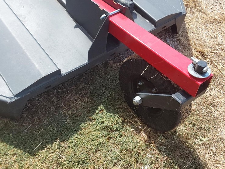 2023-mahindra-1635-hst-image-50