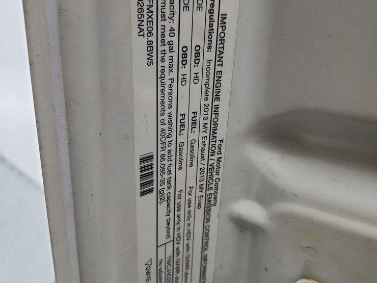 2013-ford-f550-image-31