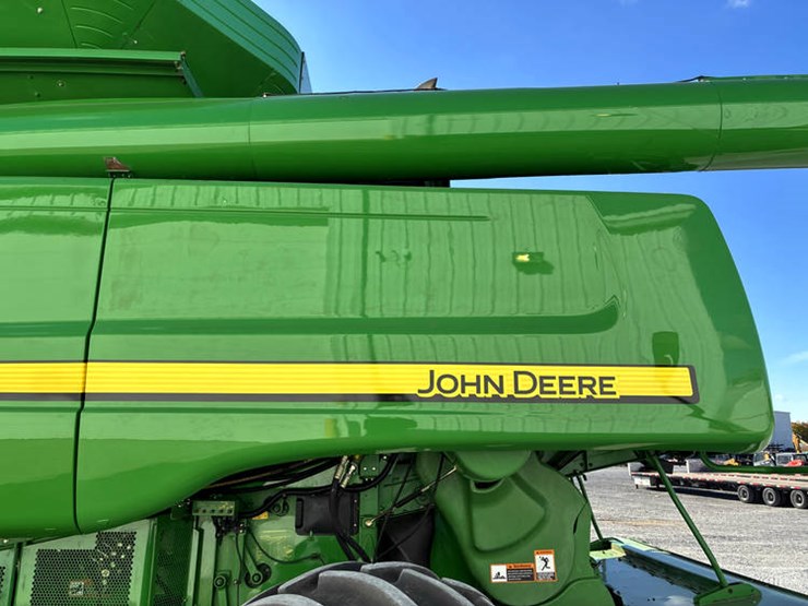2009-john-deere-9770-sts-image-21
