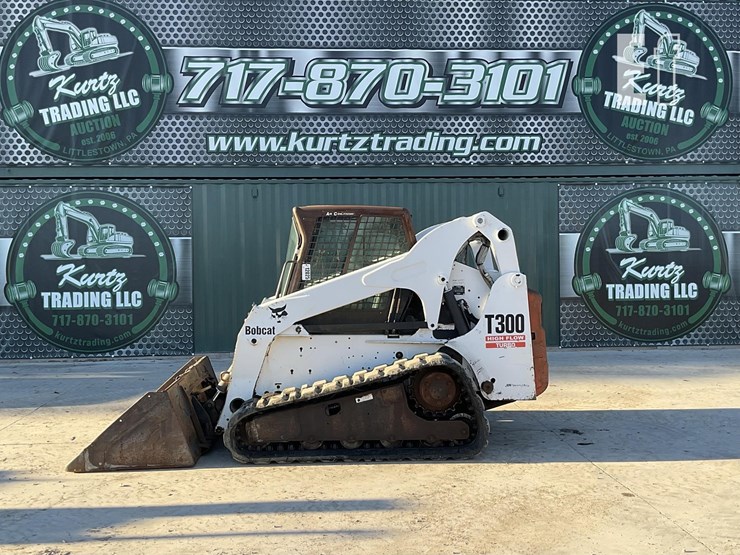 2005-bobcat-t300-image-1