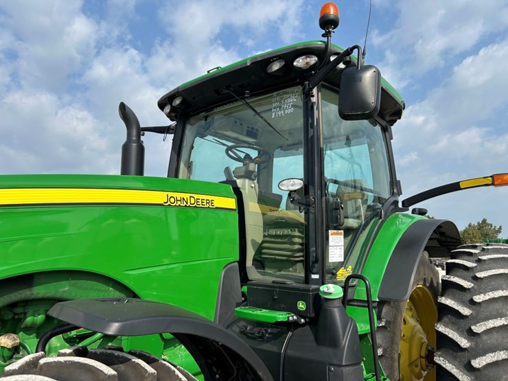 2014-john-deere-8270r-image-9