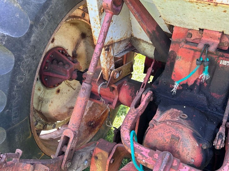 cockshutt-1550-image-35