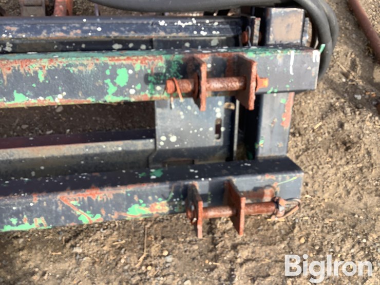 10-bale-grapple-image-9