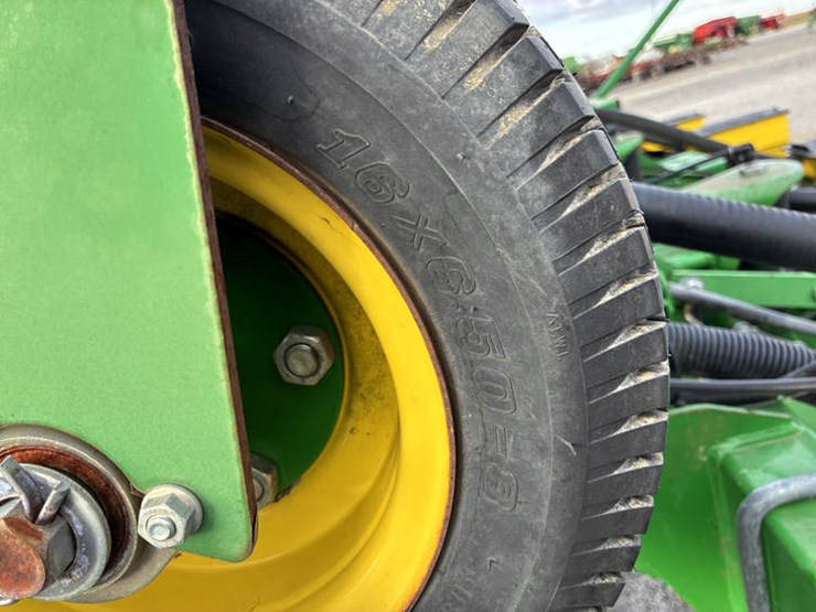 2018-john-deere-1795-image-56