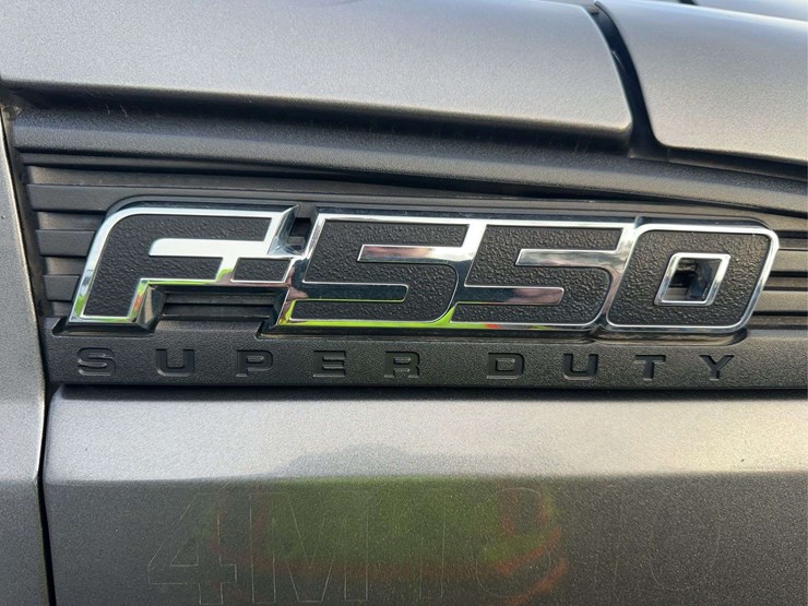 2011-ford-f550-xl-image-14