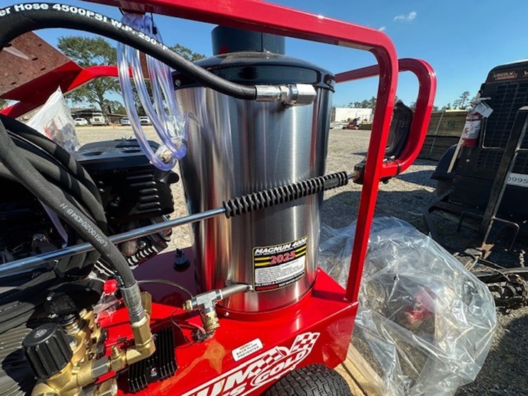 #24699-•-magnum-4000-series-gold-pressure-washer-image-8