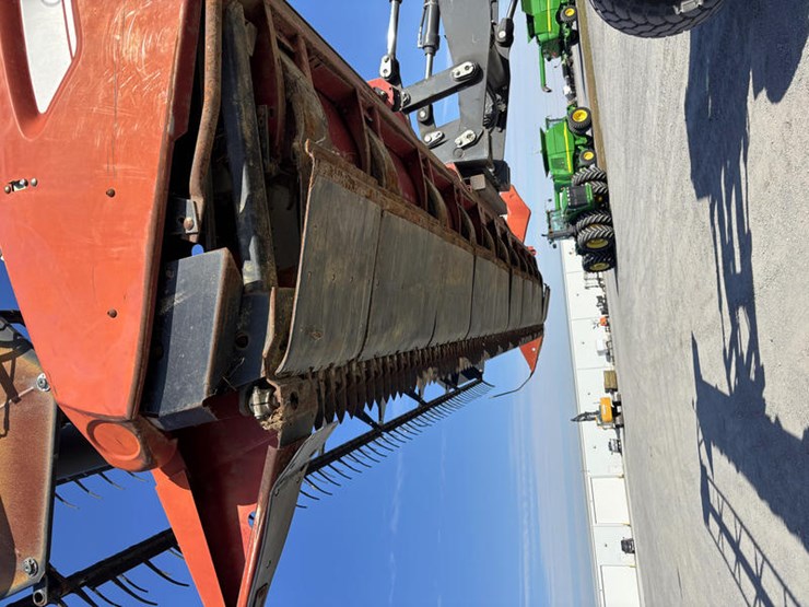 2009-case-ih-2020-image-18