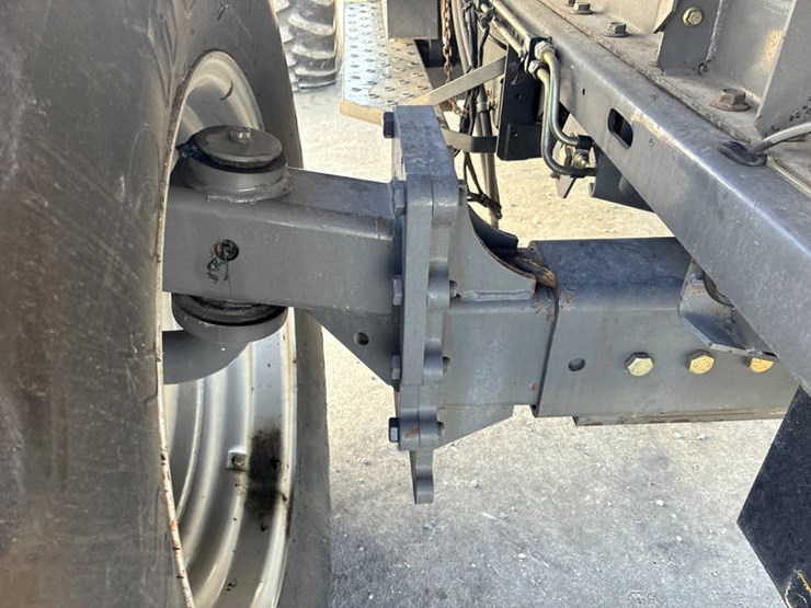 #122136-•-2009-mf-9795-#huc7217-image-57