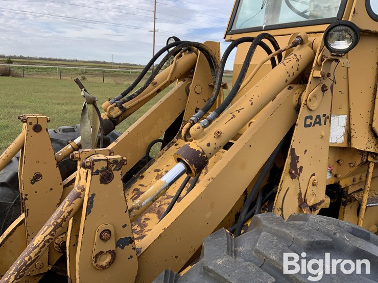 1977-caterpillar-910-image-18