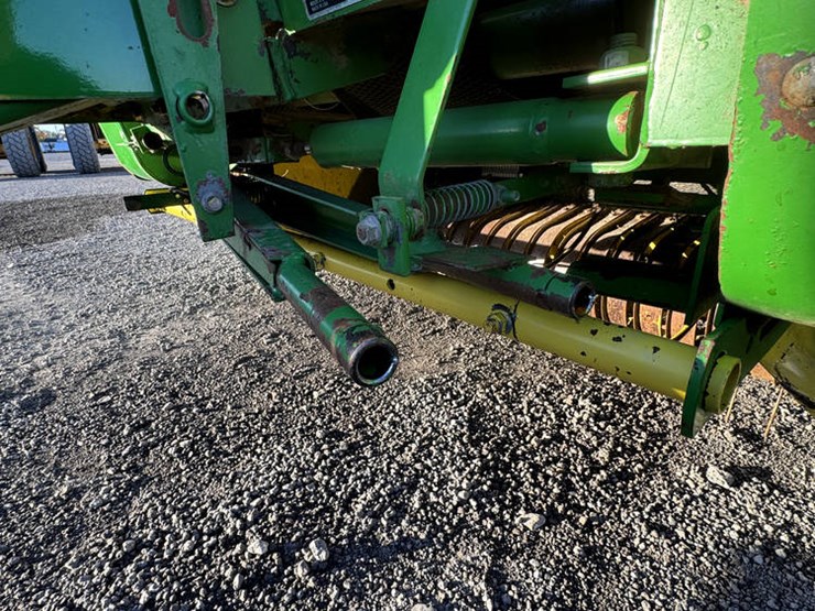 1992-john-deere-435-image-14