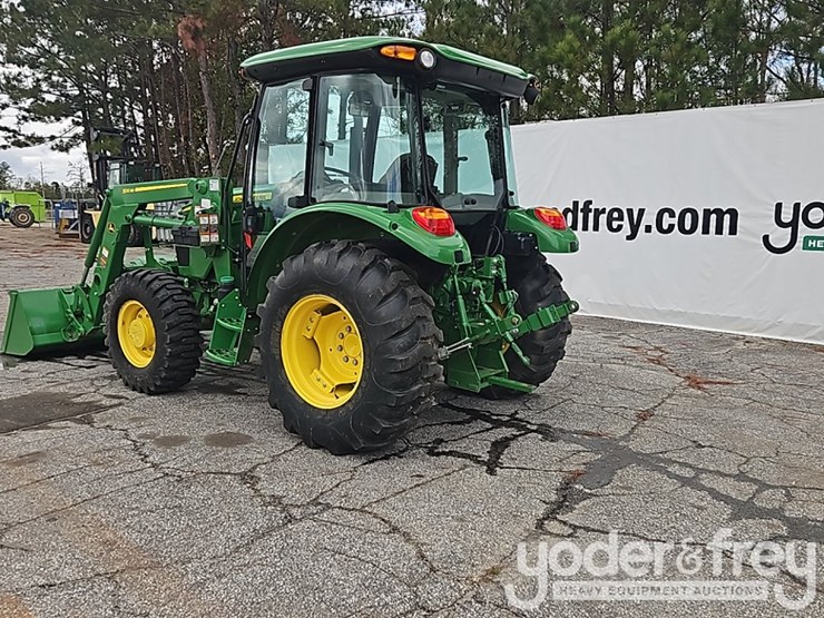 2019-john-deere-5075e-image-3