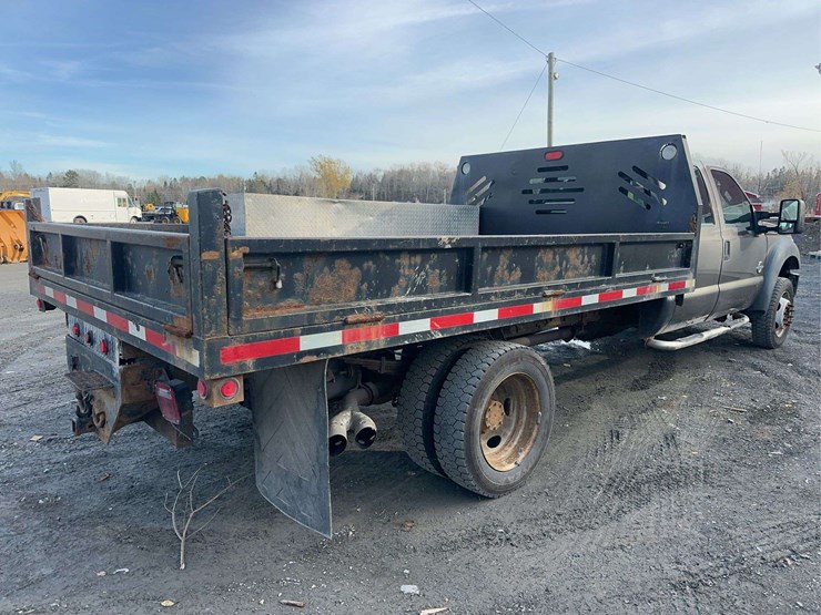 2011-ford-f550-xl-image-5