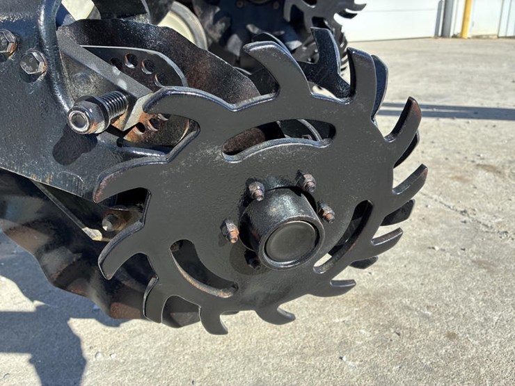 2014-kinze-3000-image-18