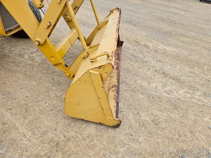 #3093-•-massey-ferguson-34a-tractor/loader-image-10