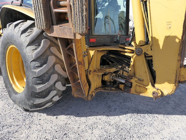 2001-caterpillar-420d-image-11