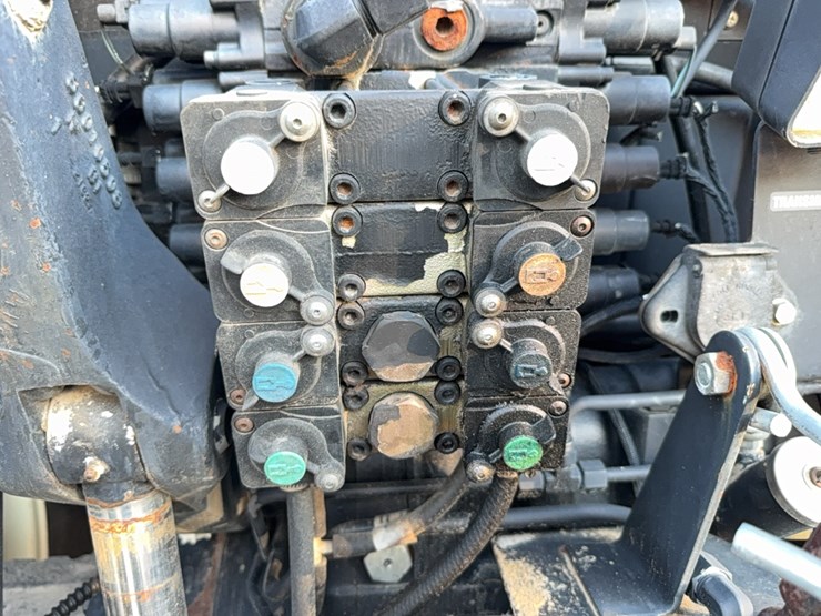 versatile-2210-image-18