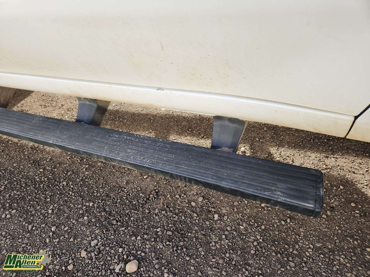 2021-chevrolet-silverado-2500hd-image-33