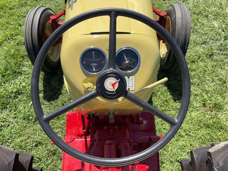 cockshutt-550-image-60