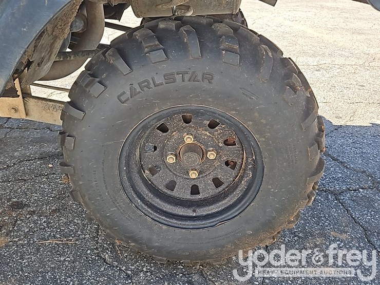 2018-club-car-carryall-1500-image-12