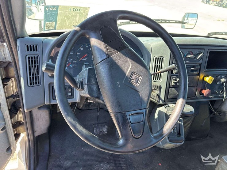 international-durastar-4300-image-17