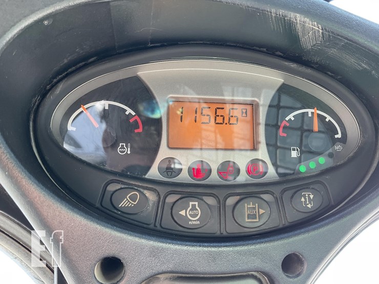 2020-bobcat-t770-image-20