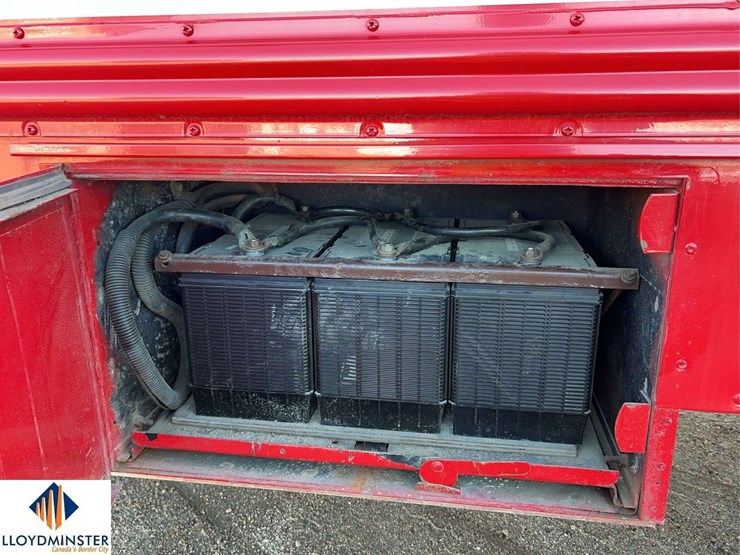 1987-international-1753-image-32