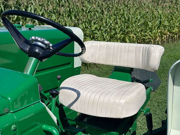 1950-oliver-1950-image-15